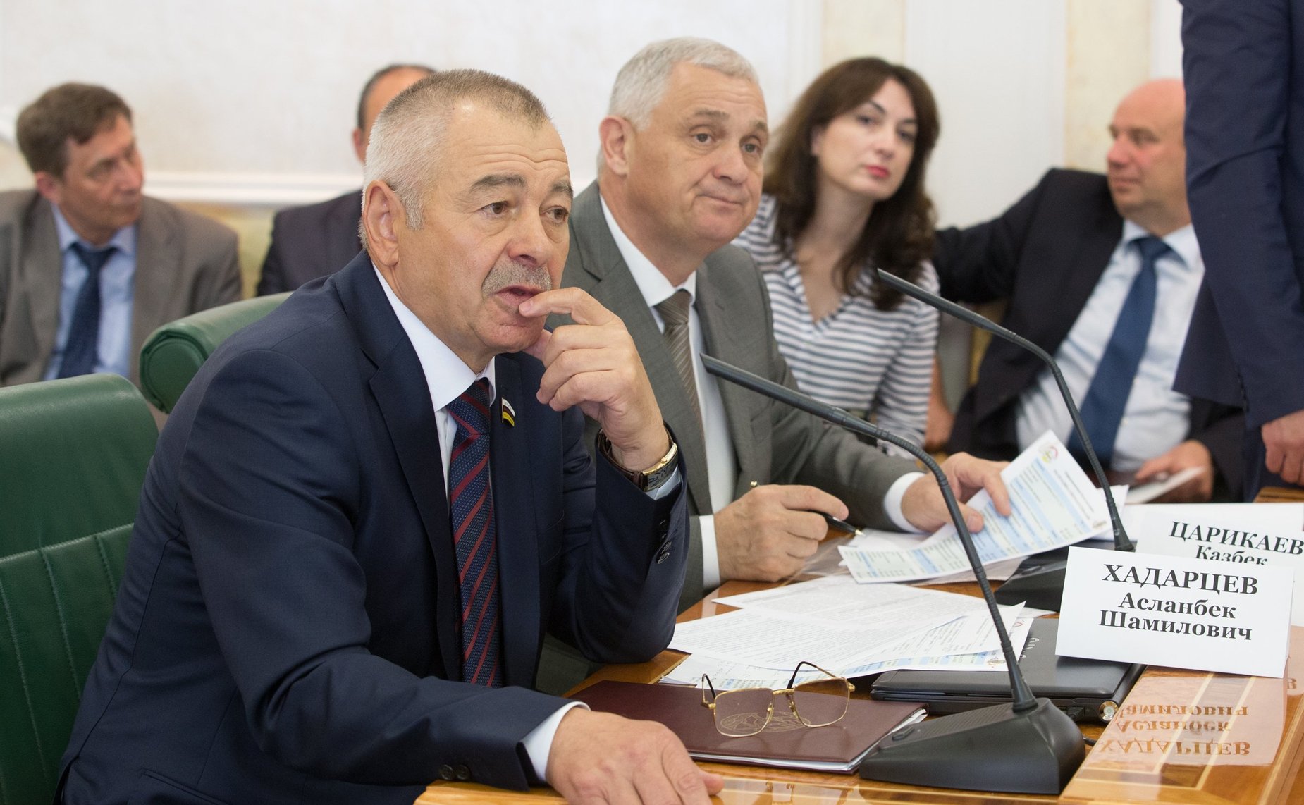 А. Хадарцев