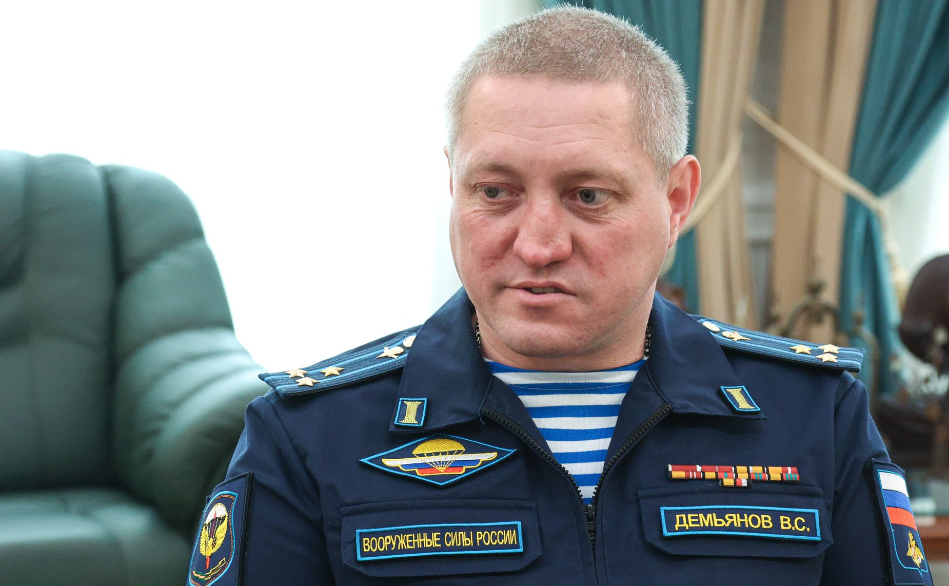 Встреча Юрия Воробьева с ветераном СВО