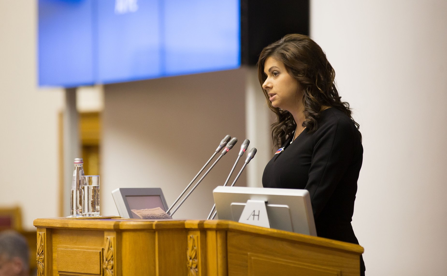 Пленарное заседание шестого Международного конгресса «Безопасность на дорогах ради безопасности жизни»