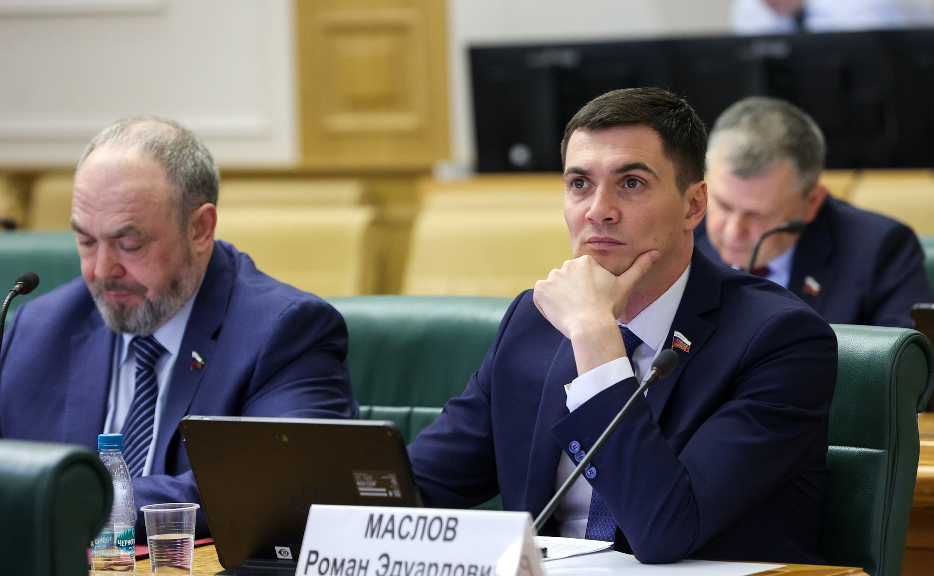 Роман Маслов