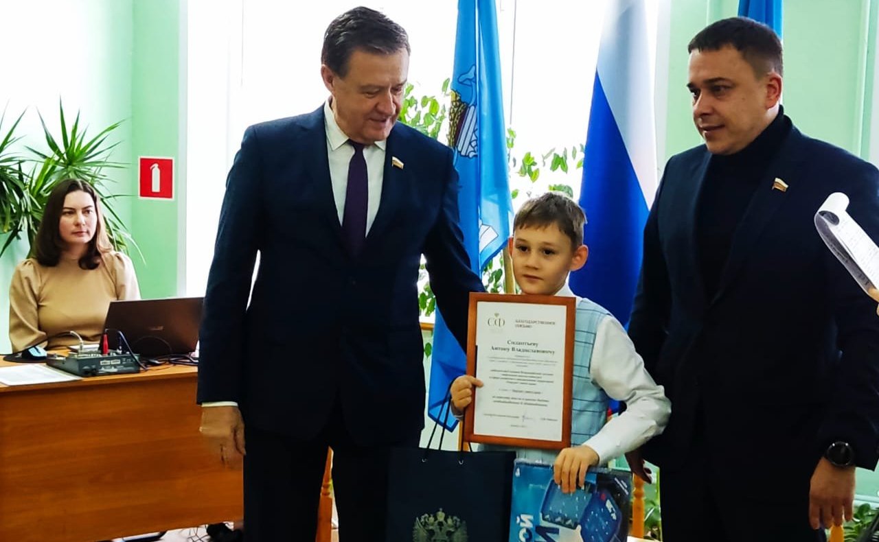 Сергей Рябухин и Айрат Гибатдинов поздравили победителей седьмой Всероссийской школы-конкурса «Портрет твоего края»