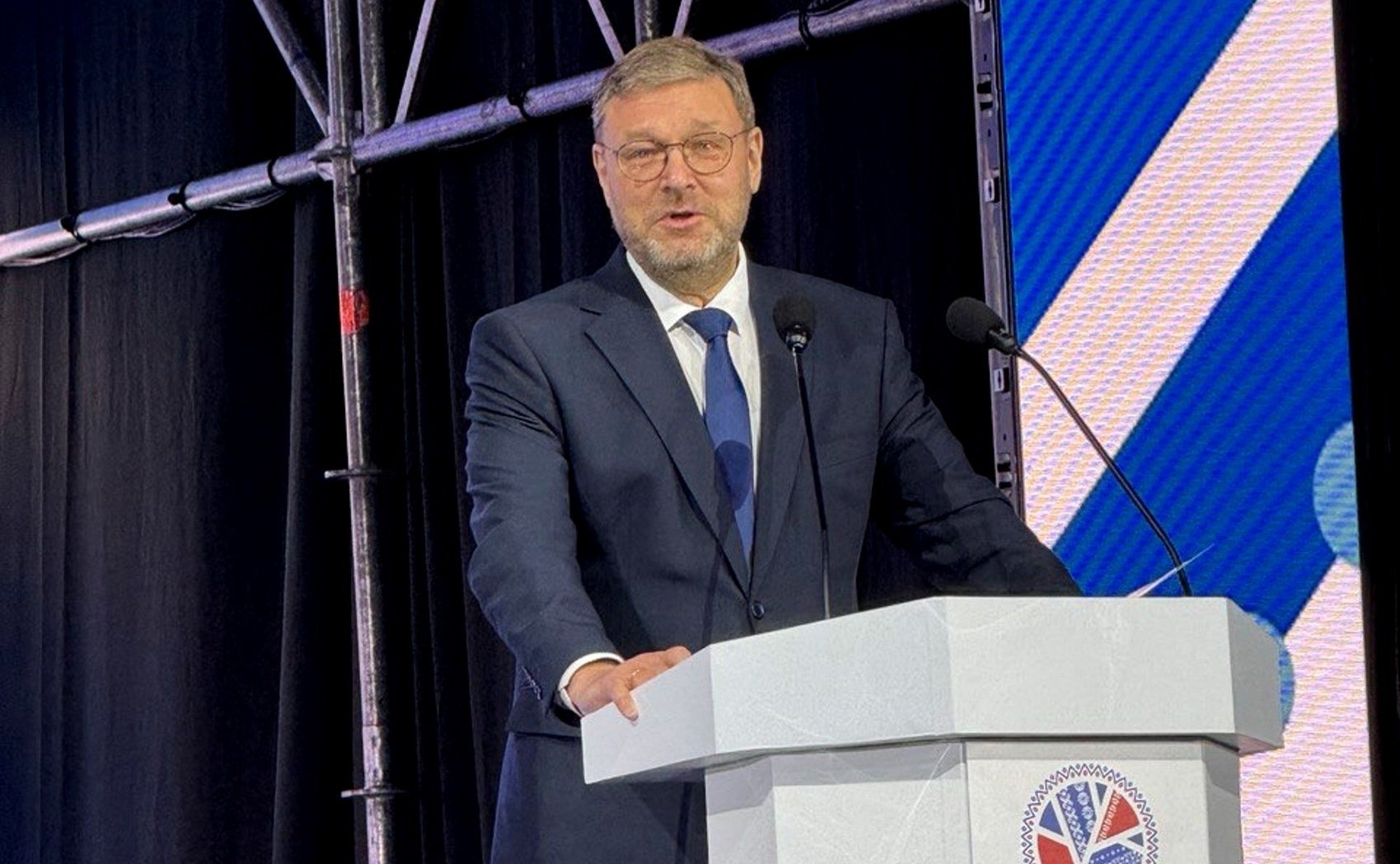 Константин Косачев принял участие в работе Всесибирского форума национального единства