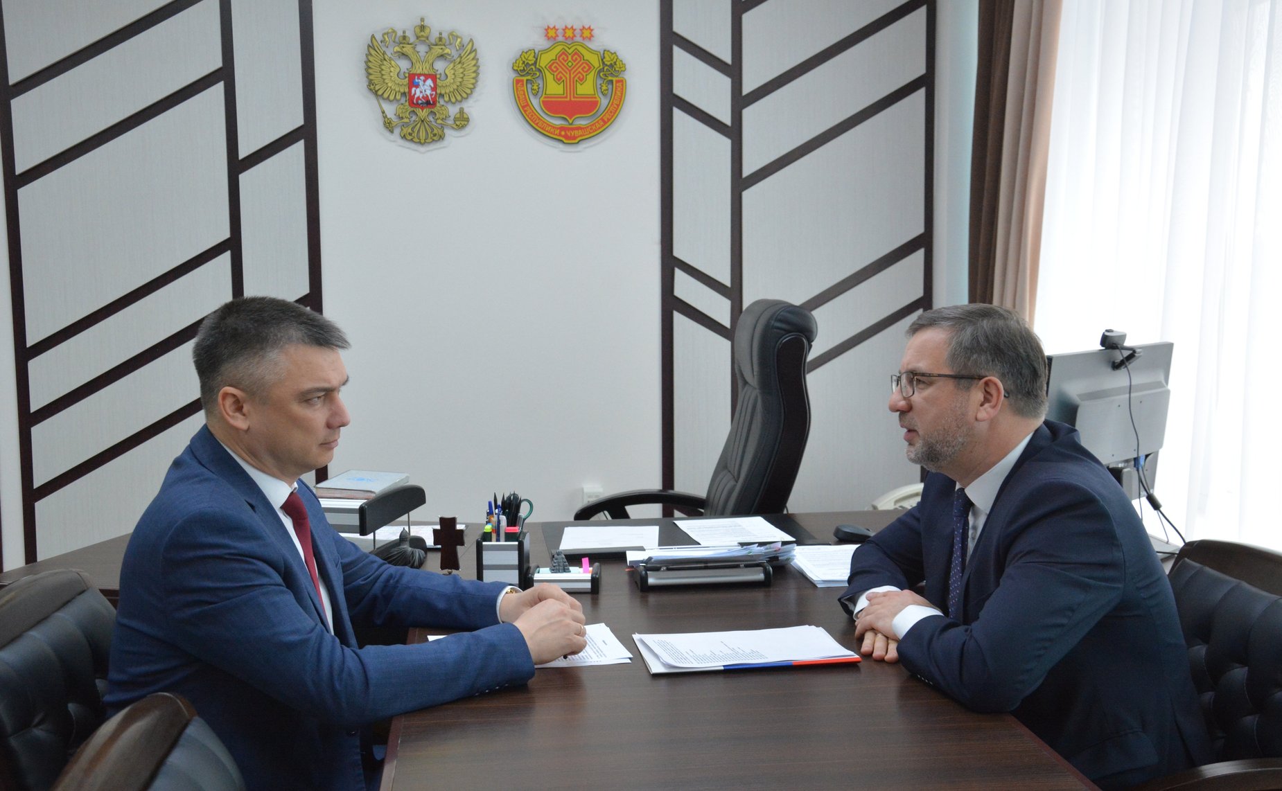 Николай Владимиров провел встречу с министром образования Чувашии Дмитрием Захаровым