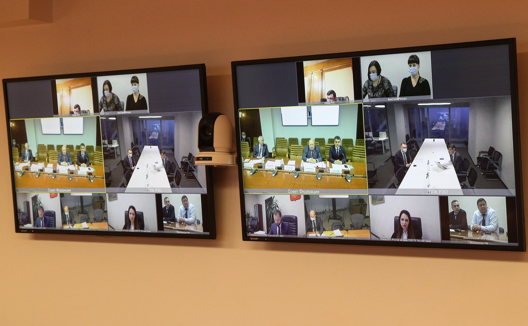 «Круглый стол» на тему «Об отдельных вопросах формирования комплексной системы обращения с твердыми коммунальными отходами в Российской Федерации»