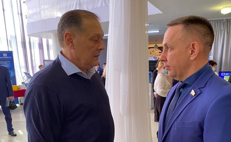 Олег Алексеев посетил Энгельсский муниципальный район Саратовской области