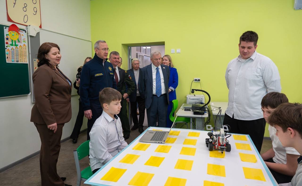 Анатолий Артамонов с рабочей поездкой посетил Кировский муниципальный округ Калужской области