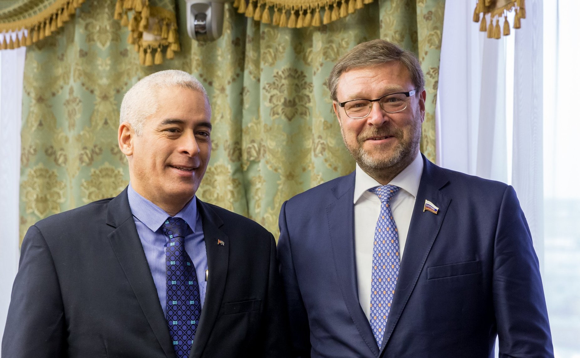 Встреча Константина Косачева с Чрезвычайным и Полномочным Послом Кубы в РФ Херардо Порталем