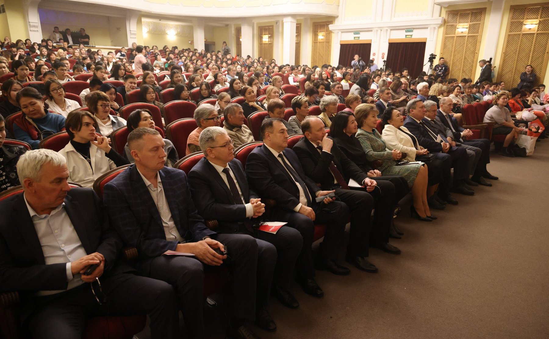 Татьяна Гигель в ходе рабочей поездки в регион приняла участие в торжественных мероприятиях, посвященных празднованию Дня алтайского языка