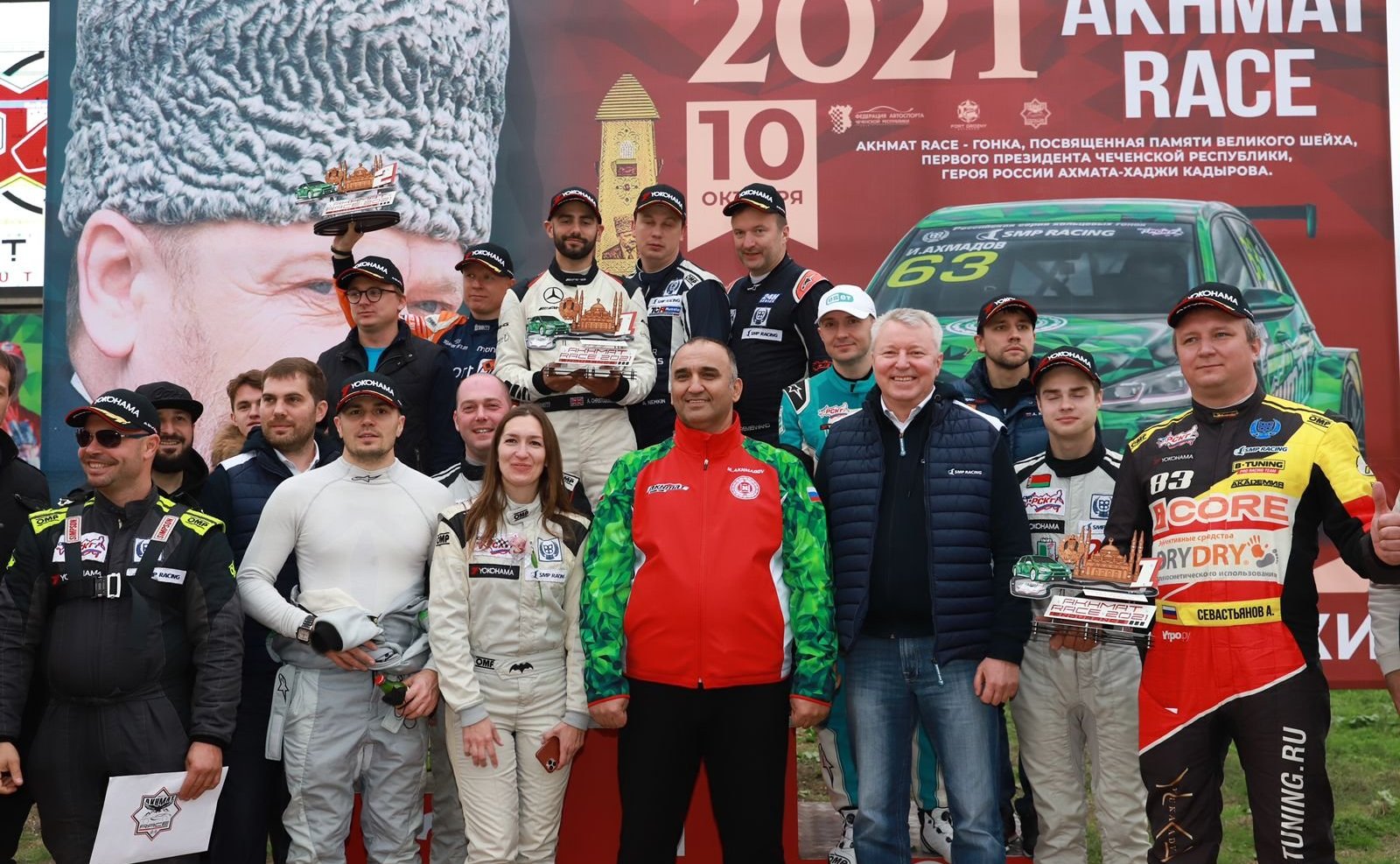 Мохмад Ахмадов принял участие в проведении на автодроме «Крепость Грозная» гонок на выносливость «AKHMAT Race 2021»