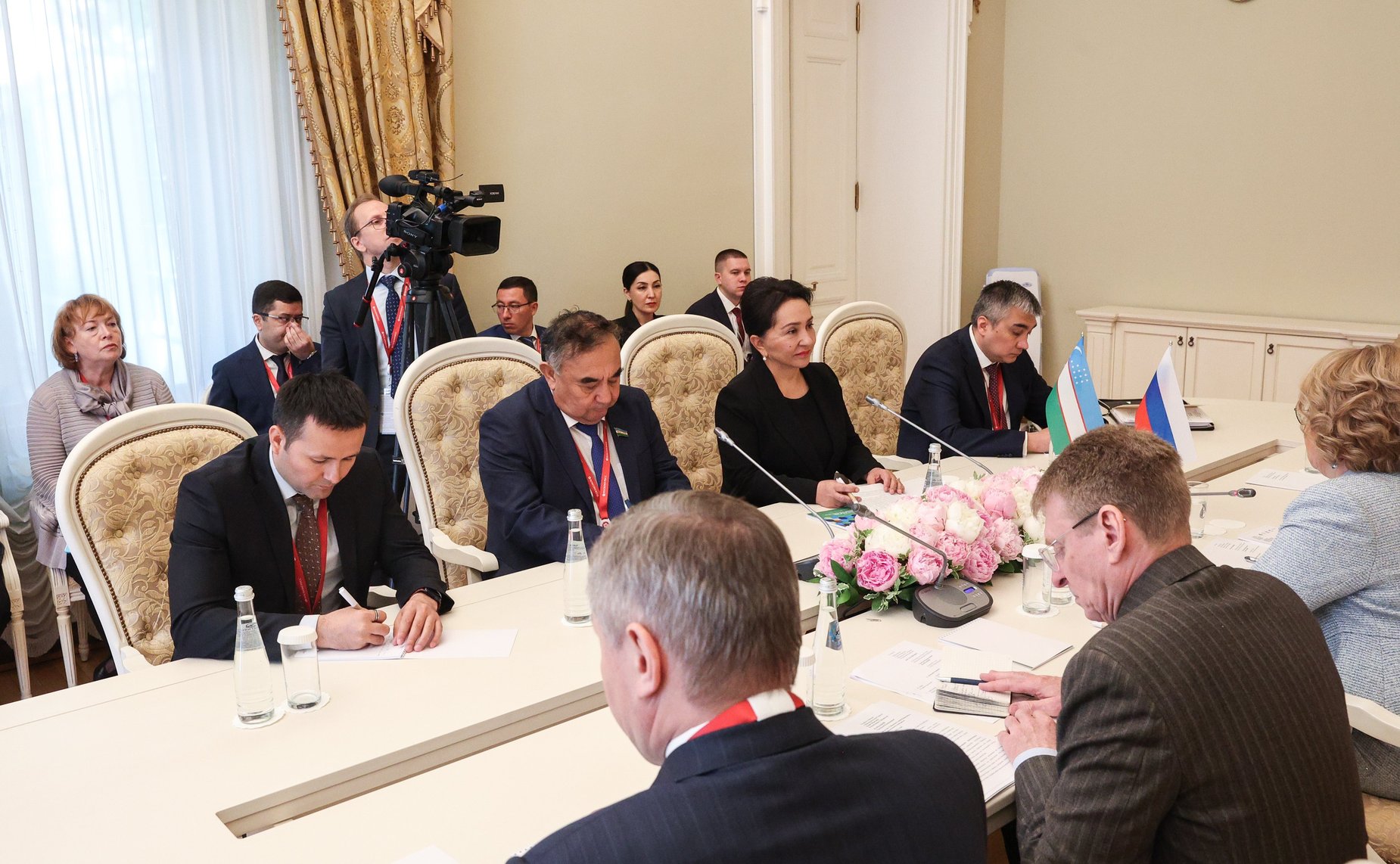 Валентина Матвиенко провела встречу с Председателем Сената Олий Мажлиса Республики Узбекистан Танзилой Нарбаевой