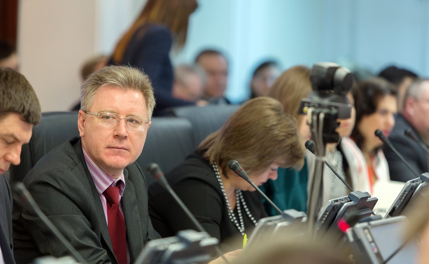 «Круглый стол» на тему «О правовом и организационном обеспечении взаимодействия институтов государственного, муниципального, парламентского и общественного контроля в РФ» 5