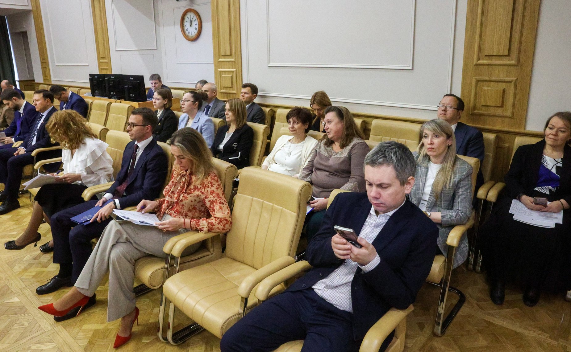 Совместное заседание комитетов СФ на тему «Обсуждение представленных Президентом Российской Федерации кандидатур для проведения консультаций на должности прокуроров субъектов РФ и Уральского транспортного прокурора»