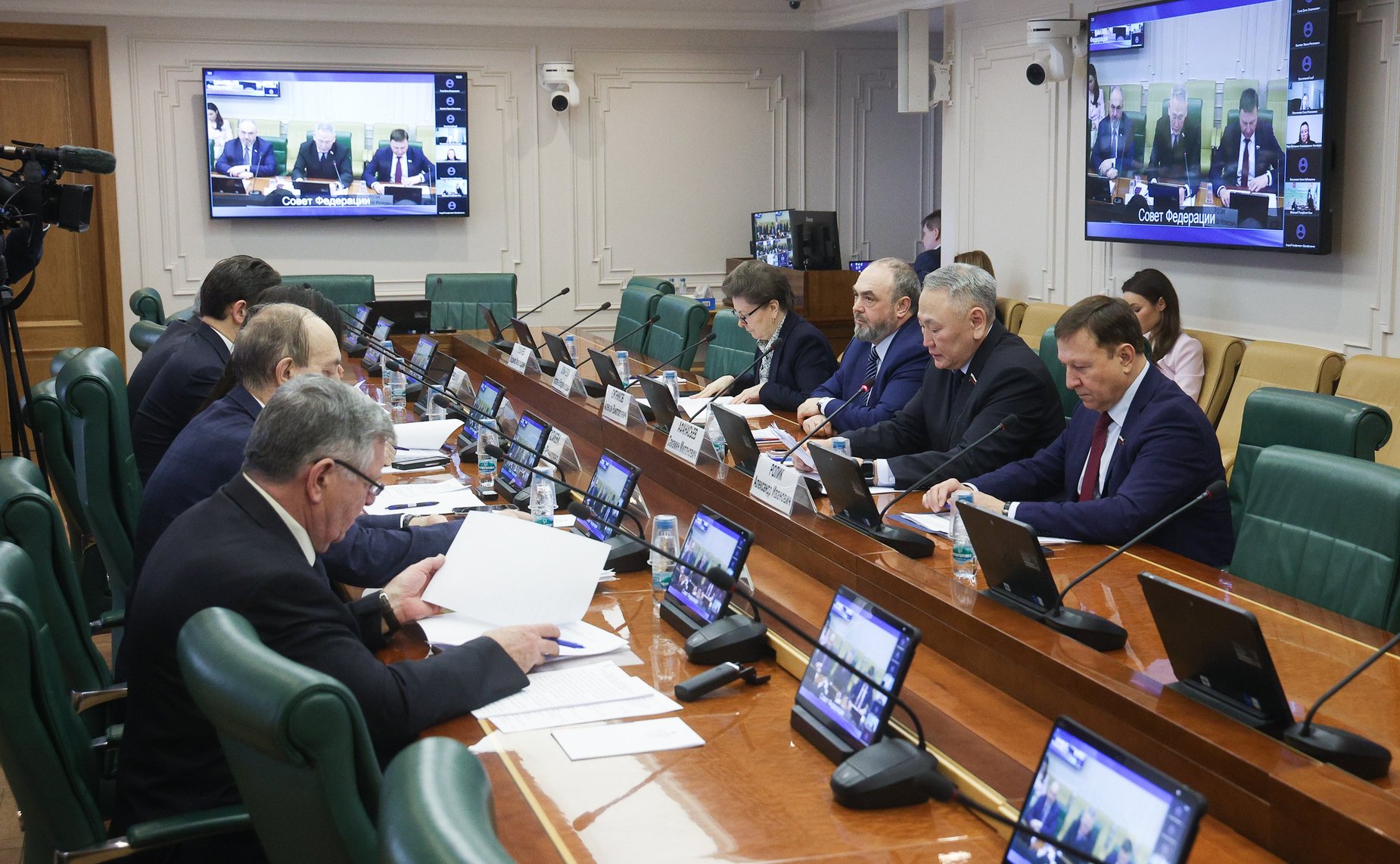 Совещание Комитета СФ по федеративному устройству, региональной политике, местному самоуправлению и делам Севера совместно с Советом по вопросам развития Дальнего Востока, Арктики и Антарктики при Совете Федерации