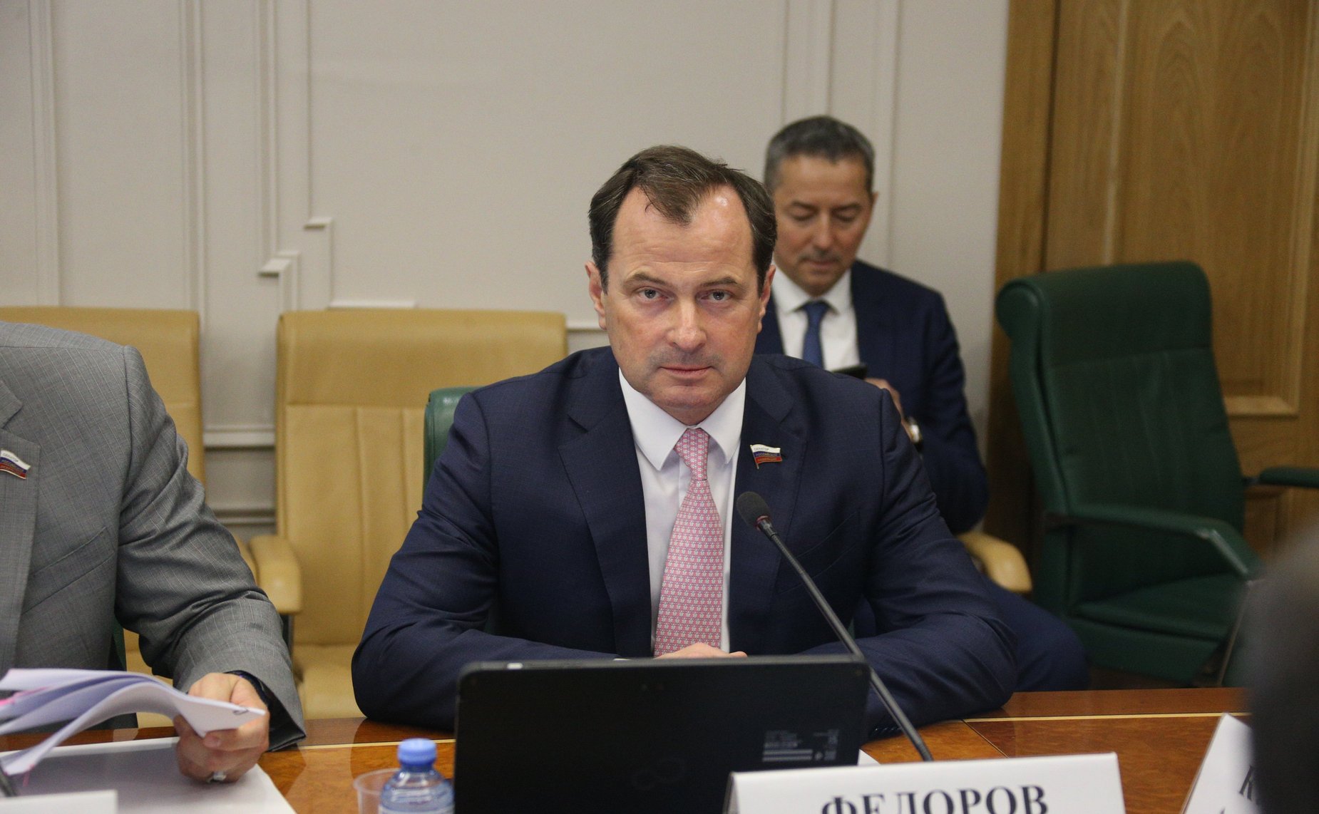 Юрий Федоров