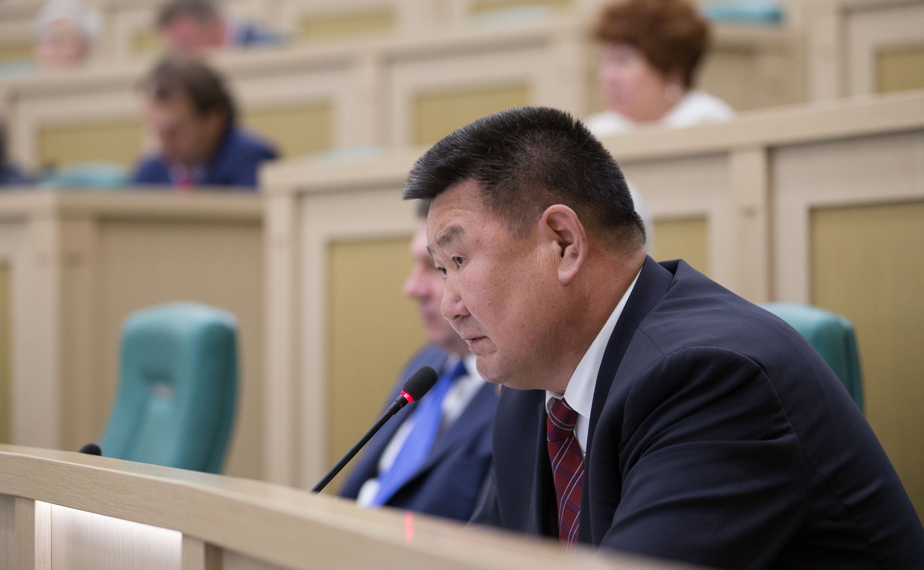 В. Мархаев