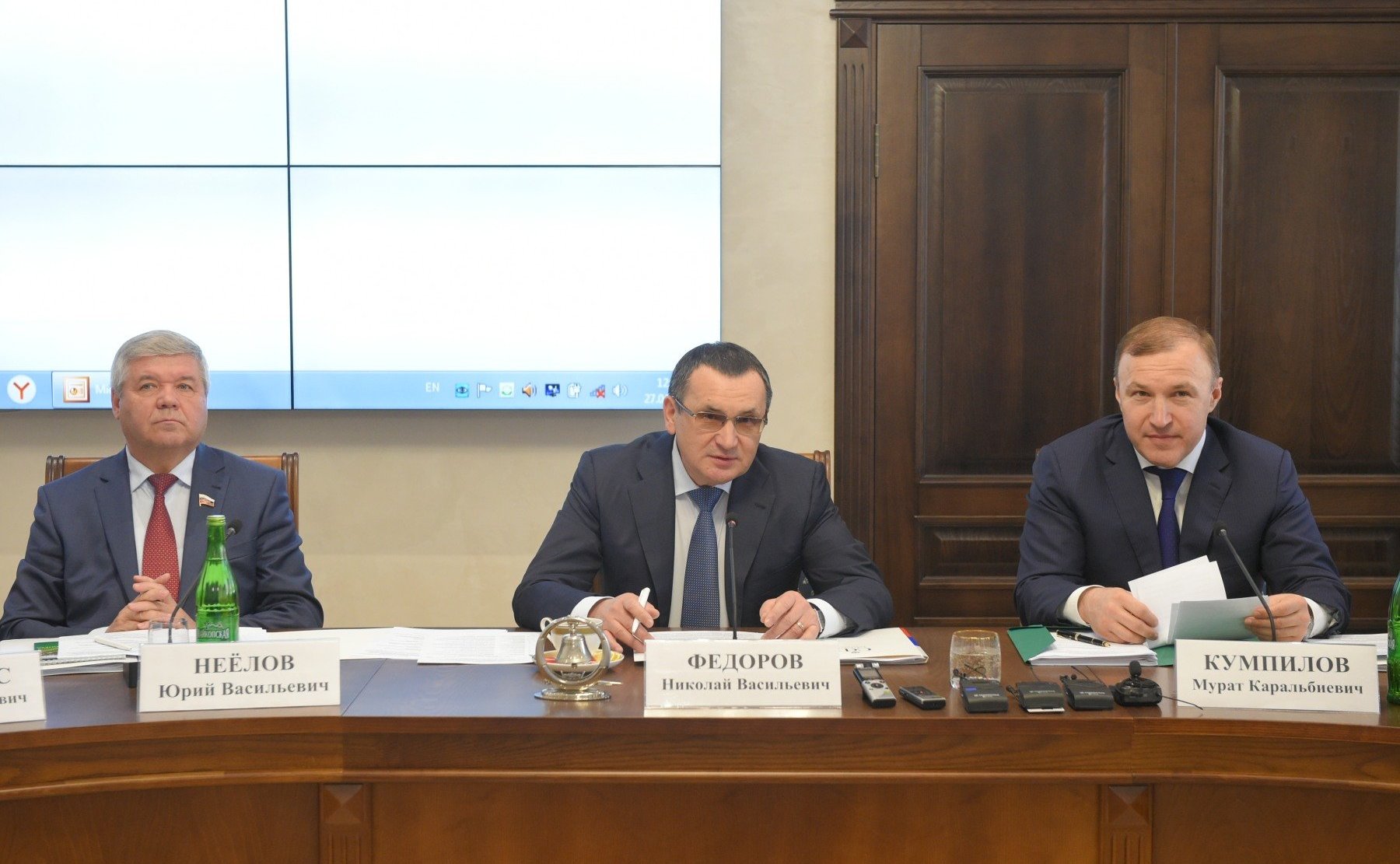 Ю. Неелов, Н. Федоров и М. Кумпилов