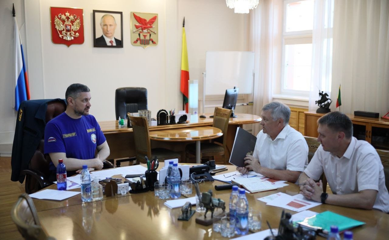 Встреча Сергея Михайлова с губернатором Забайкалья Александром Осиповым