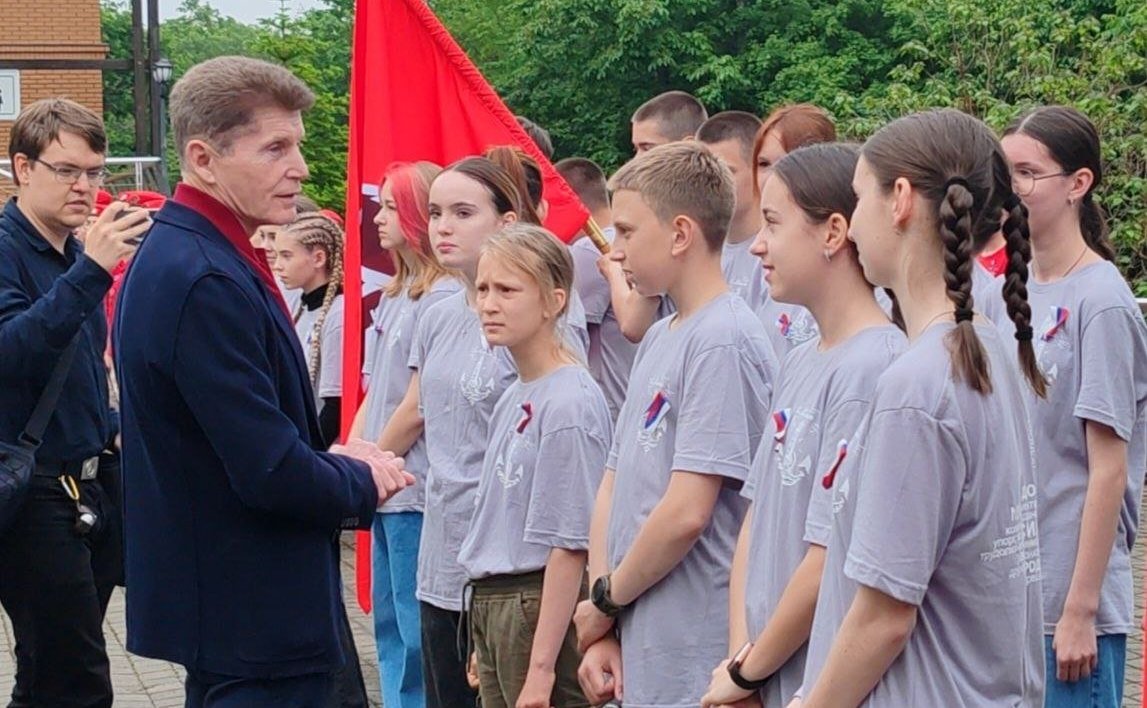 Александр Ролик совместно с Губернатором Приморья Олегом Кожемяко принял участие в торжественной церемонии открытия филиала Всероссийского детского центра «Океан» — Центра воспитательных технологий «Маяк»