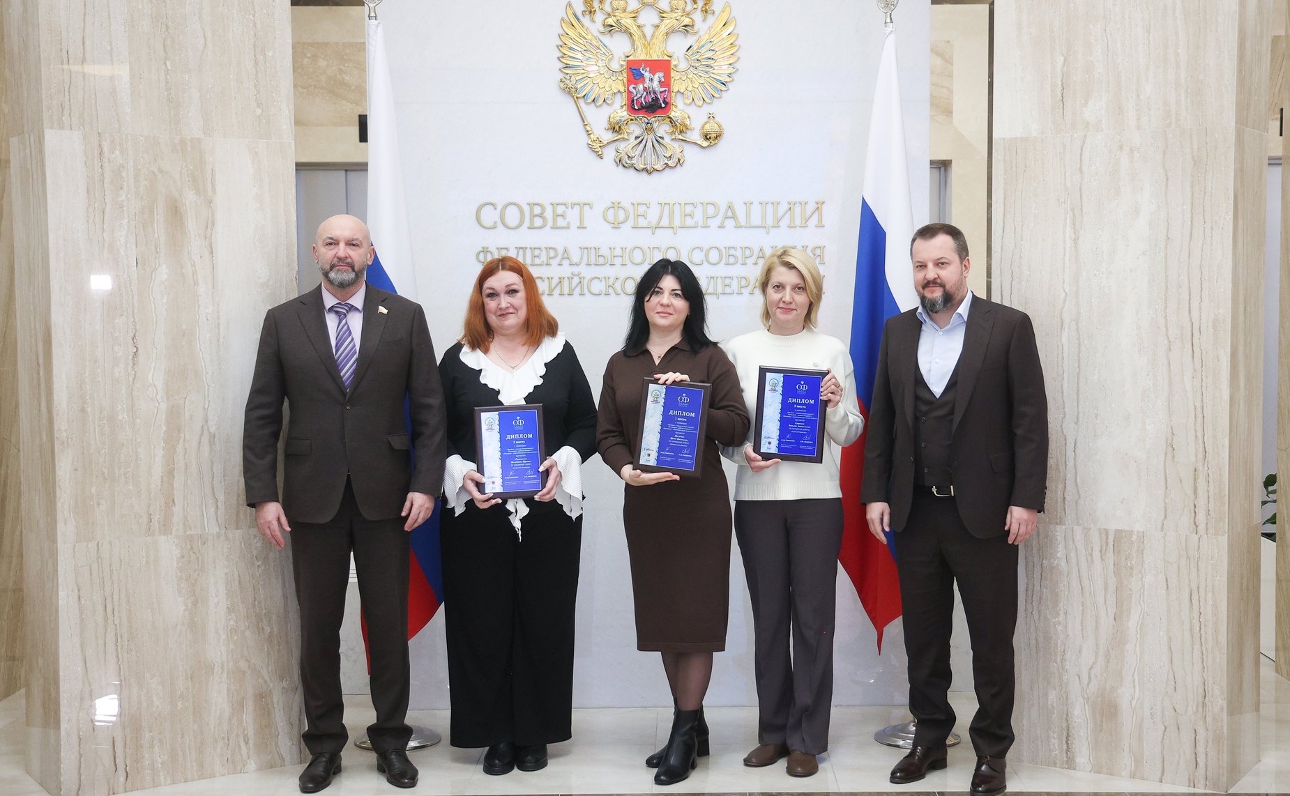 Торжественное открытие выставки лучших работ VII Всероссийского конкурса ватного мастерства «Россия многоликая: героический эпос», приуроченного к Году защитника Отечества в России, и награждение победителей конкурса