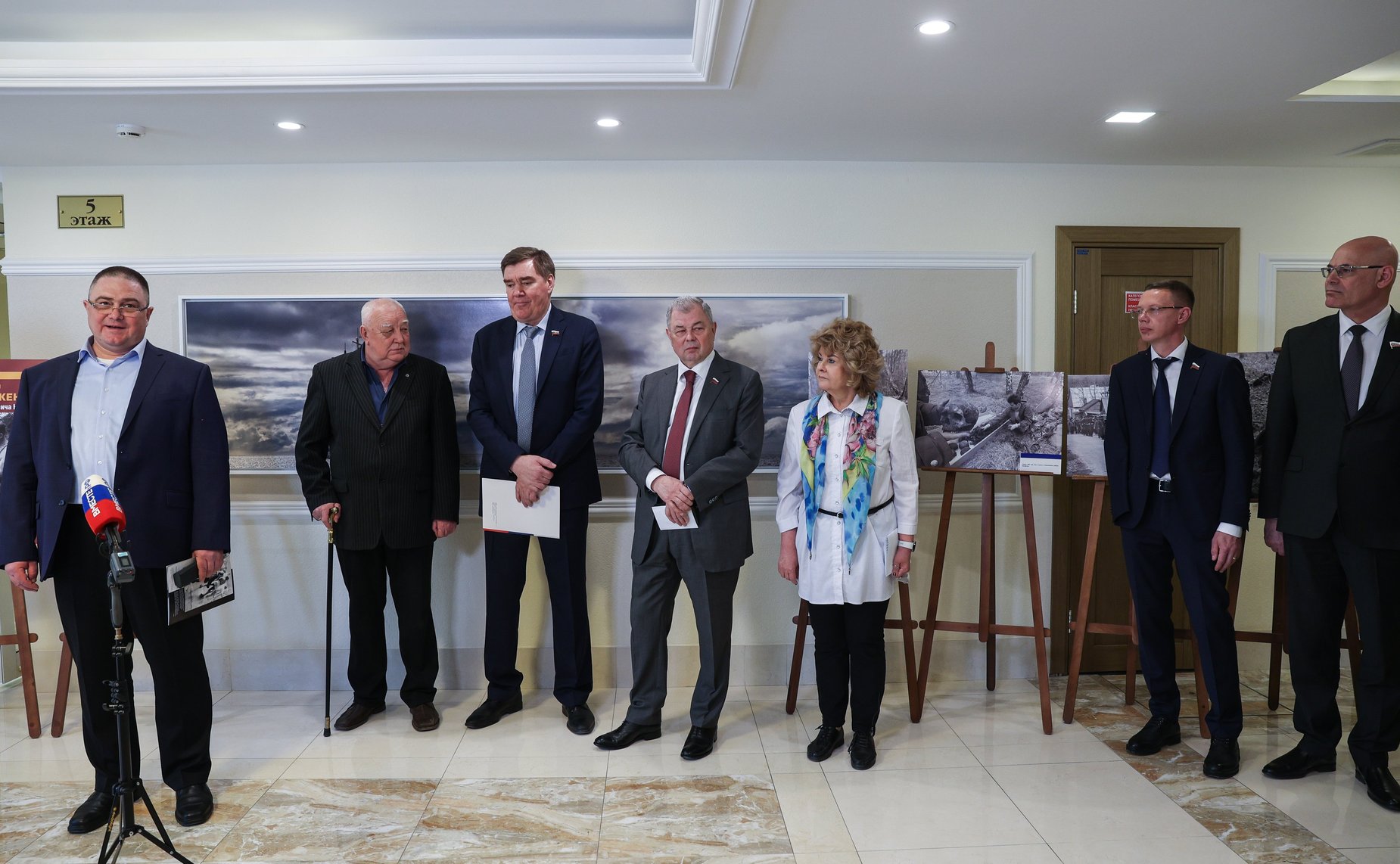 В Совете Федерации открылась выставка «35 лет поисковому движению в России»