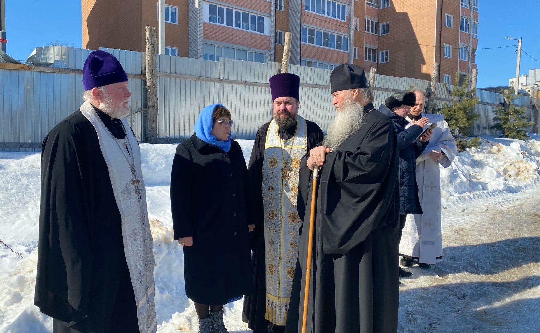 Ольга Хохлова приняла участие в чине освящения куполов для нового храма