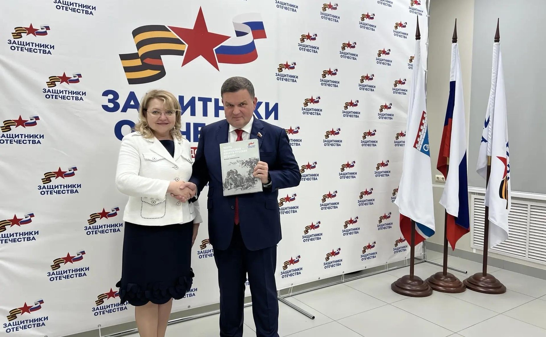 Сергей Перминов на региональной неделе провел встречи в Гатчине