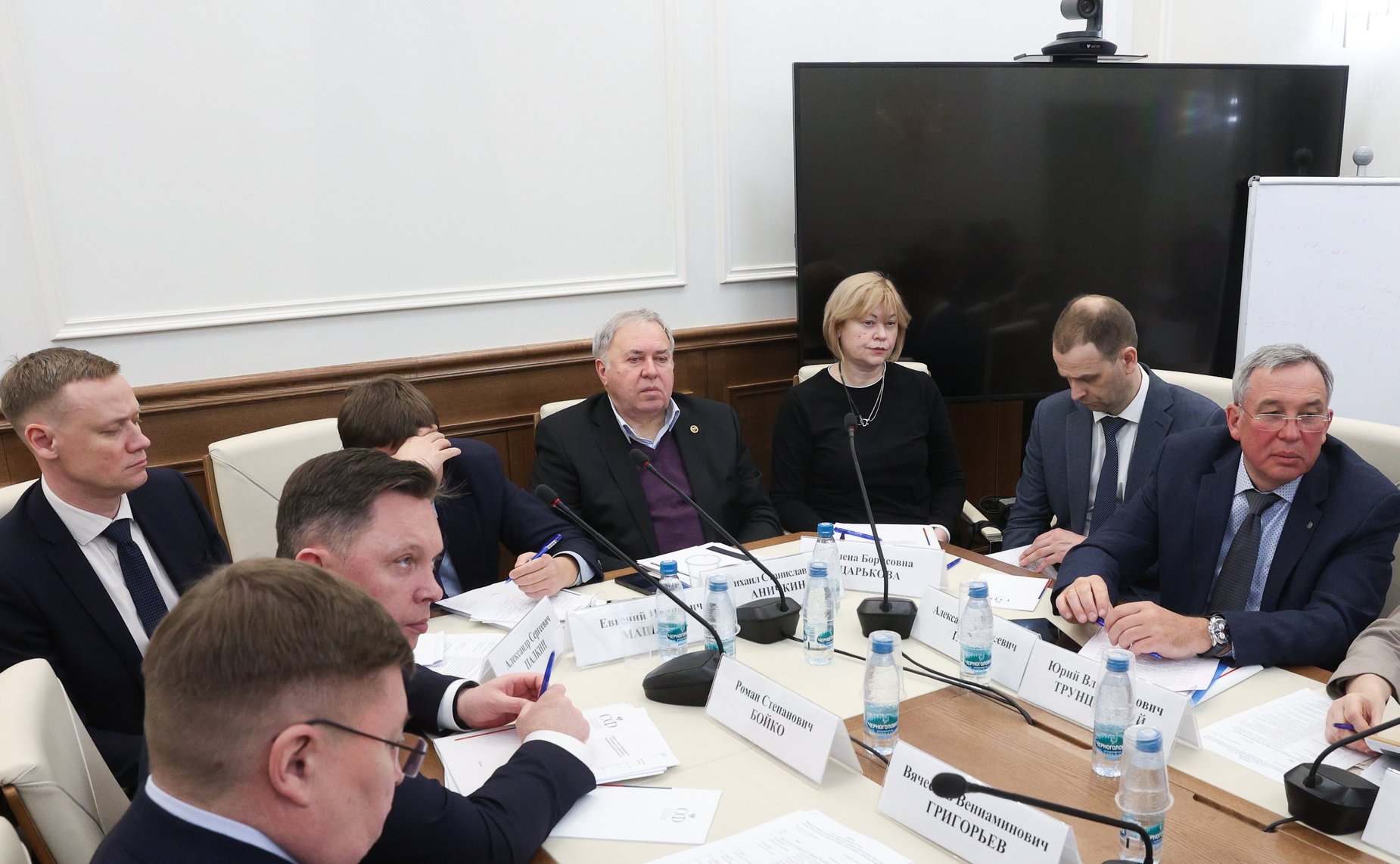 Совещание «Вопросы совершенствования нормативно-правового обеспечения управления имуществом, изъятым у лиц, допустивших коррупционные правонарушения»