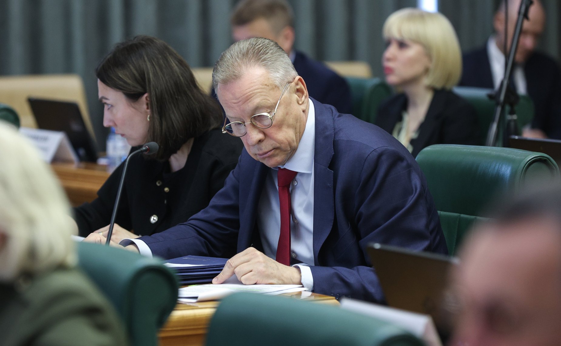 Заседание Комитета СФ по конституционному законодательству государственному строительству