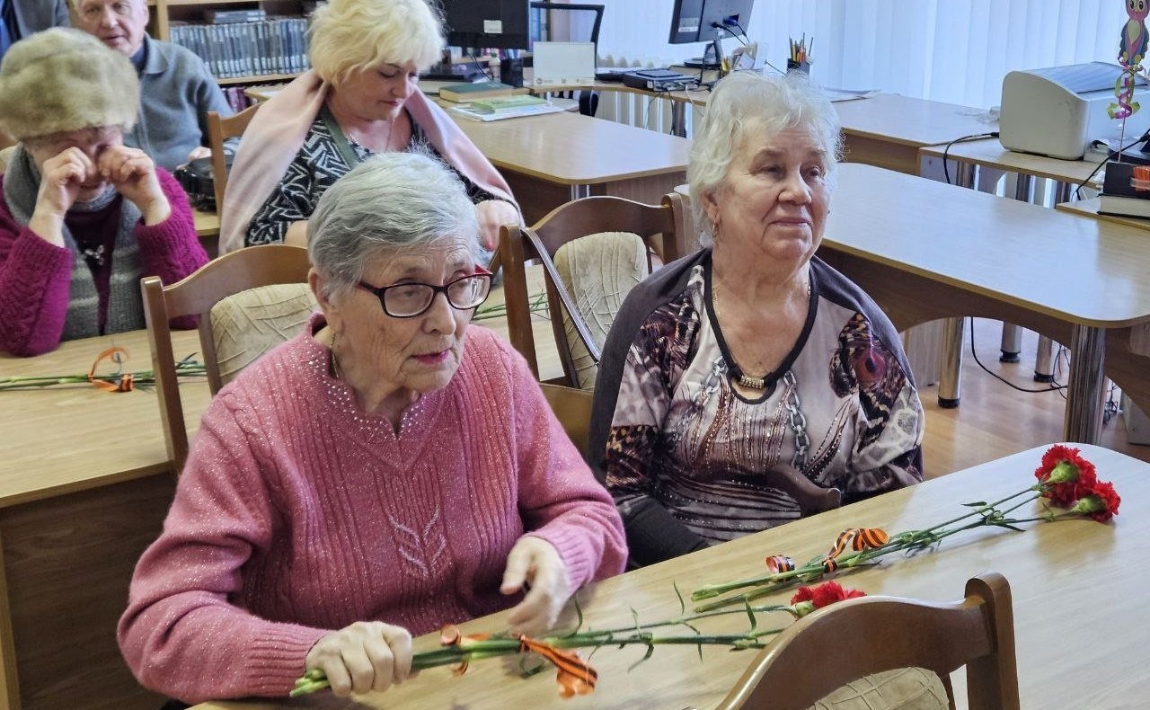 Ольга Бас организовала встречу двух поколений детей войны и пригласила участников СВО
