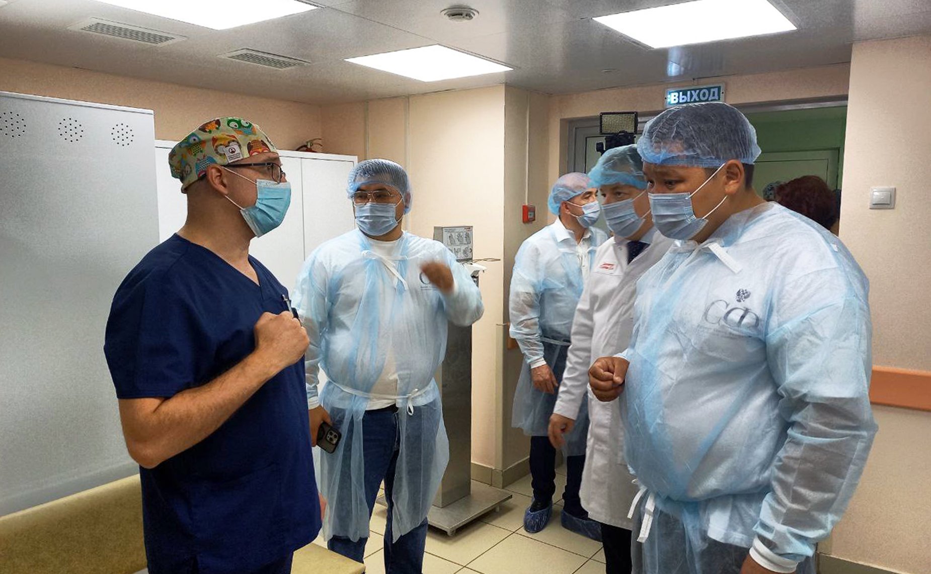 Сенаторы посетили Вологодскую областную клиническую больницу