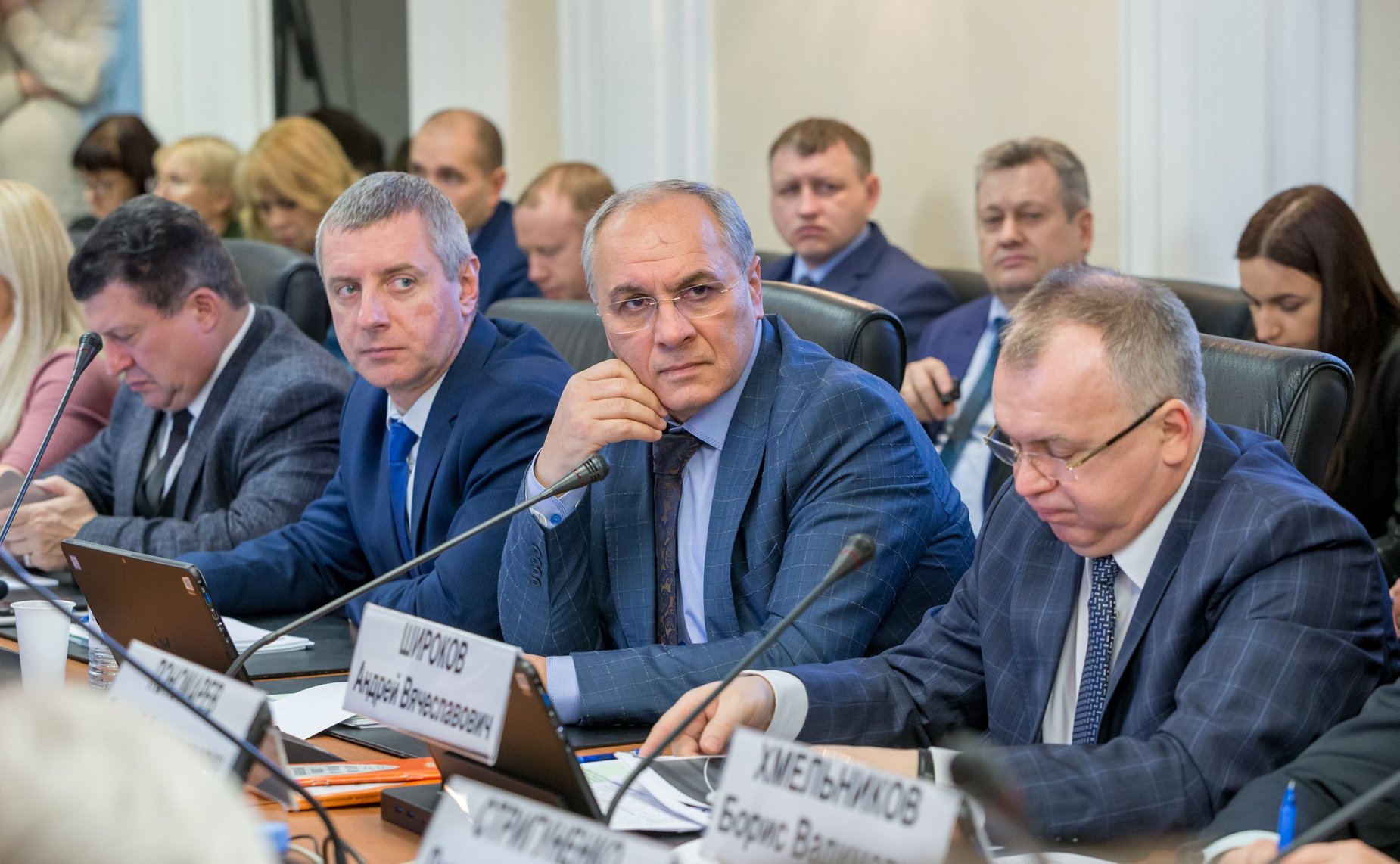 Совещание, посвященное вопросам совершенствования деятельности управляющих организаций в сфере ЖКХ