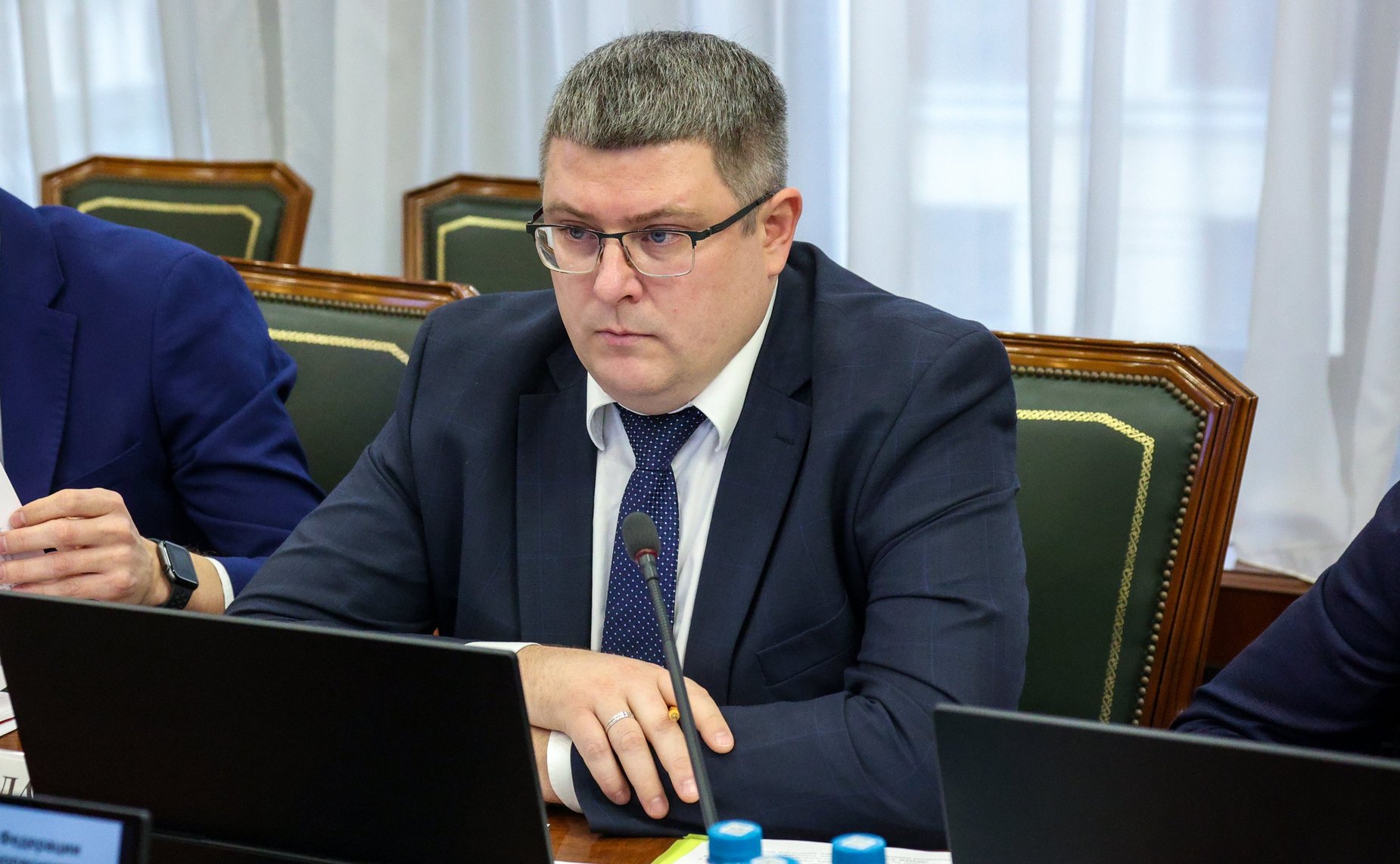 Круглый стол на тему «Развитие космической отрасли в целях обеспечения обороны и безопасности Российской Федерации: проблемы и пути решения»