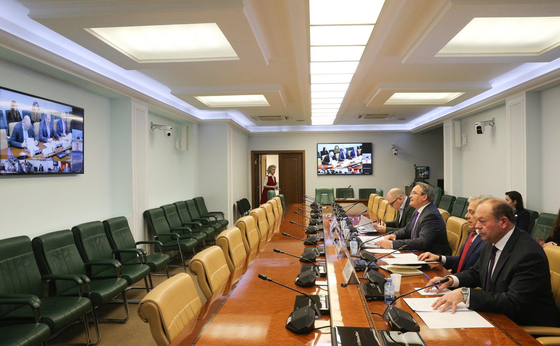 Совещание Комитета СФ по экономической политике