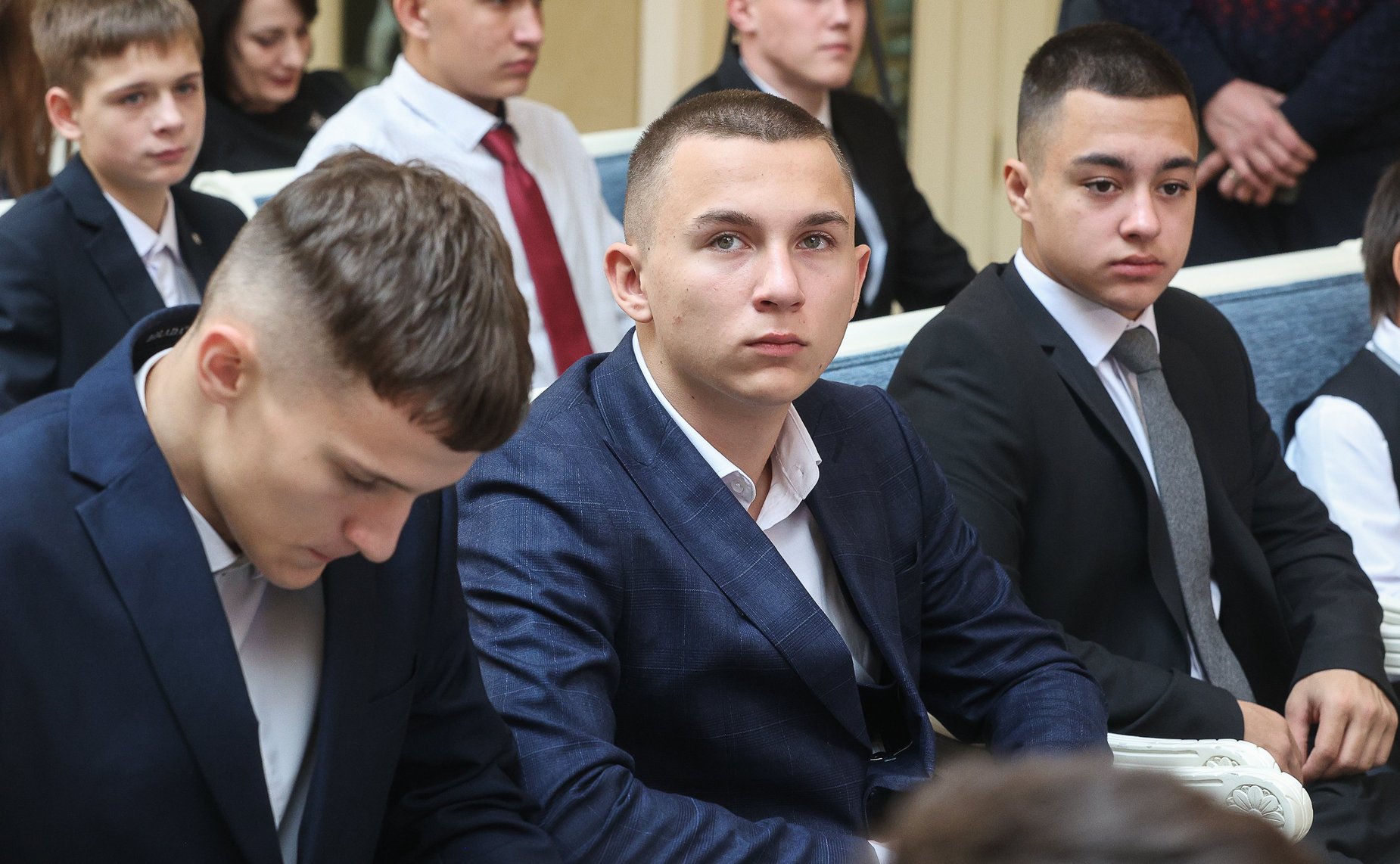 X торжественная церемония награждения детей и подростков, проявивших мужество в экстремальных ситуациях и спасших человеческие жизни