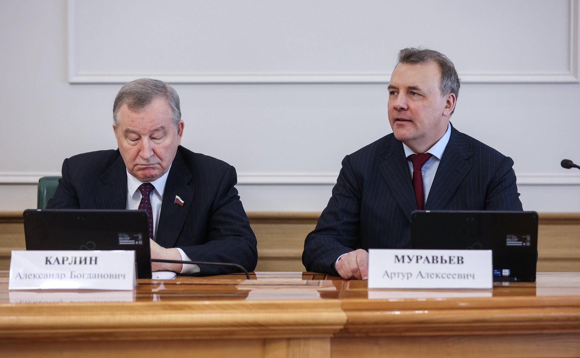 Заседание Комитета СФ по конституционному законодательству и государственному строительству