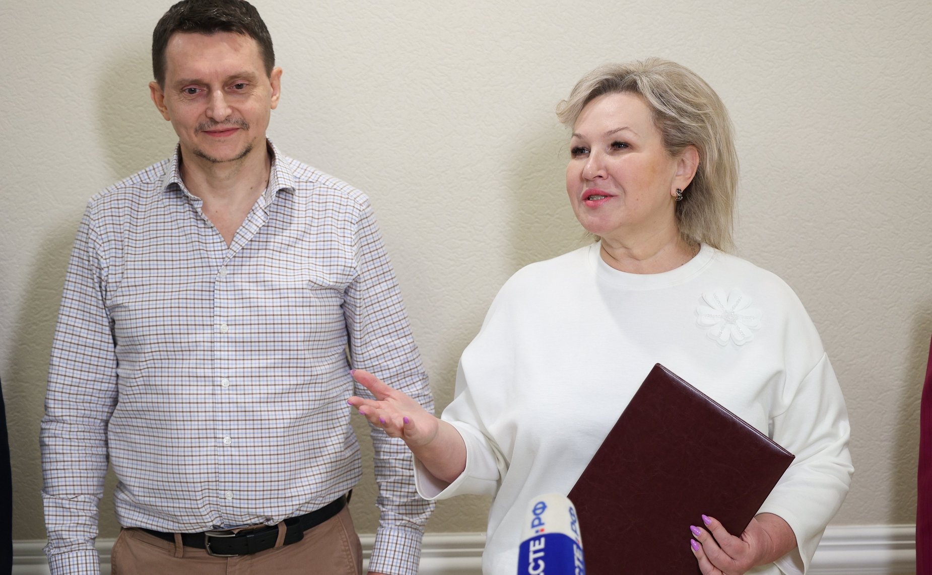 Елена Писарева