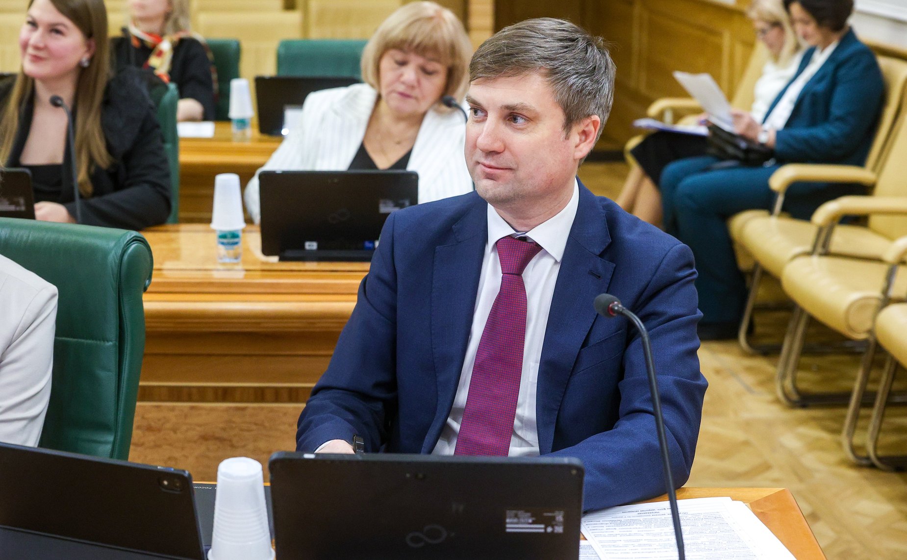 Встреча председателя Комитета СФ по науке, образованию и культуре Лилии Гумеровой с участниками окружных семейно-демографических конференций