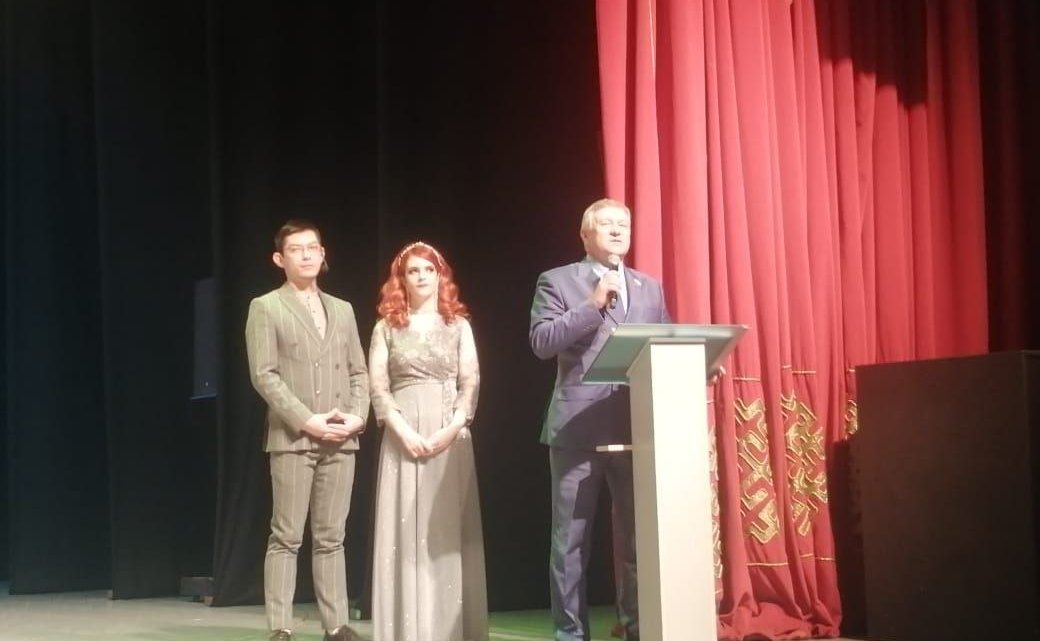 Сергей Михайлов в Чите принял участие в открытии краевых конкурсов профессионального мастерства среди педагогов