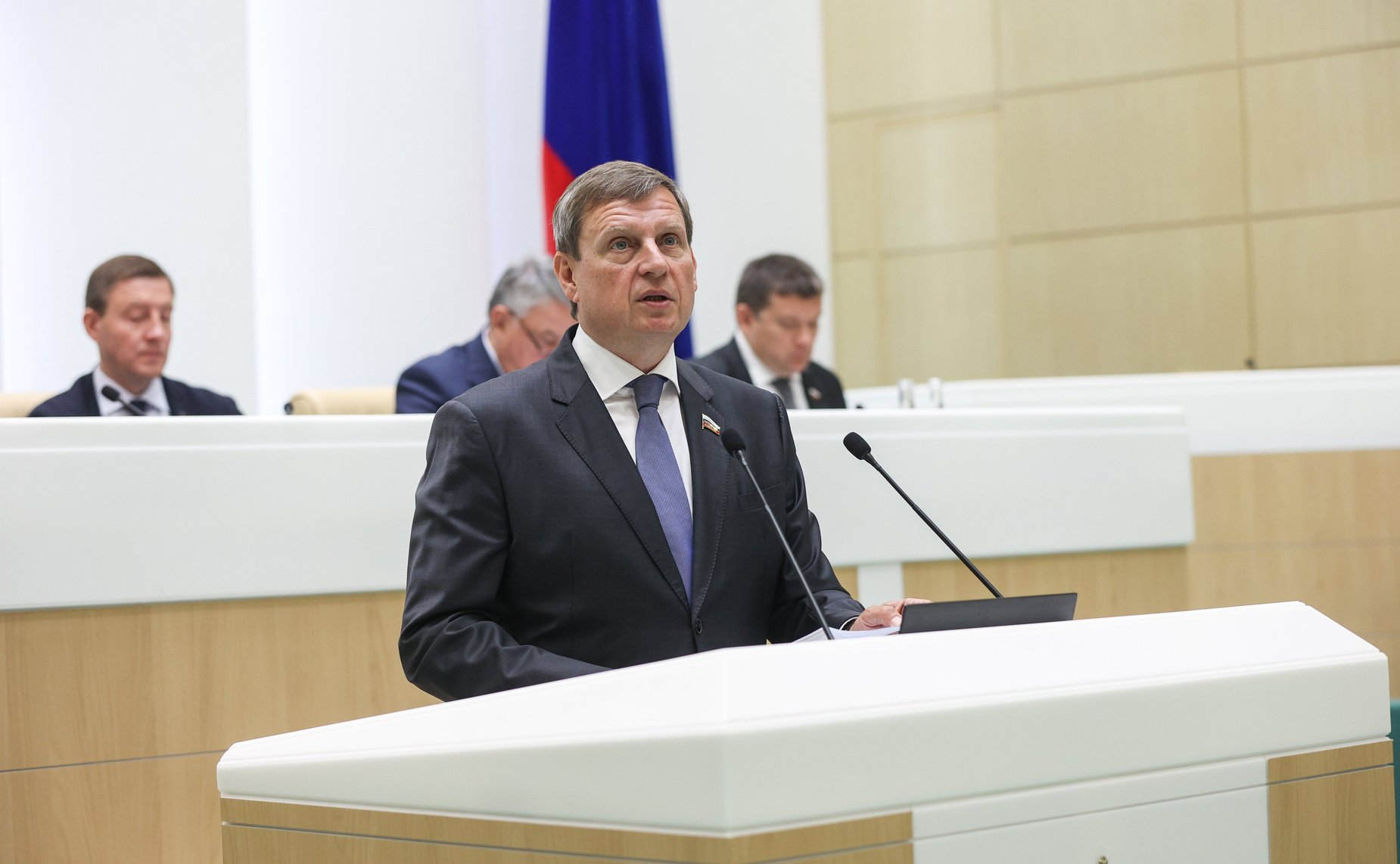 Андрей Епишин