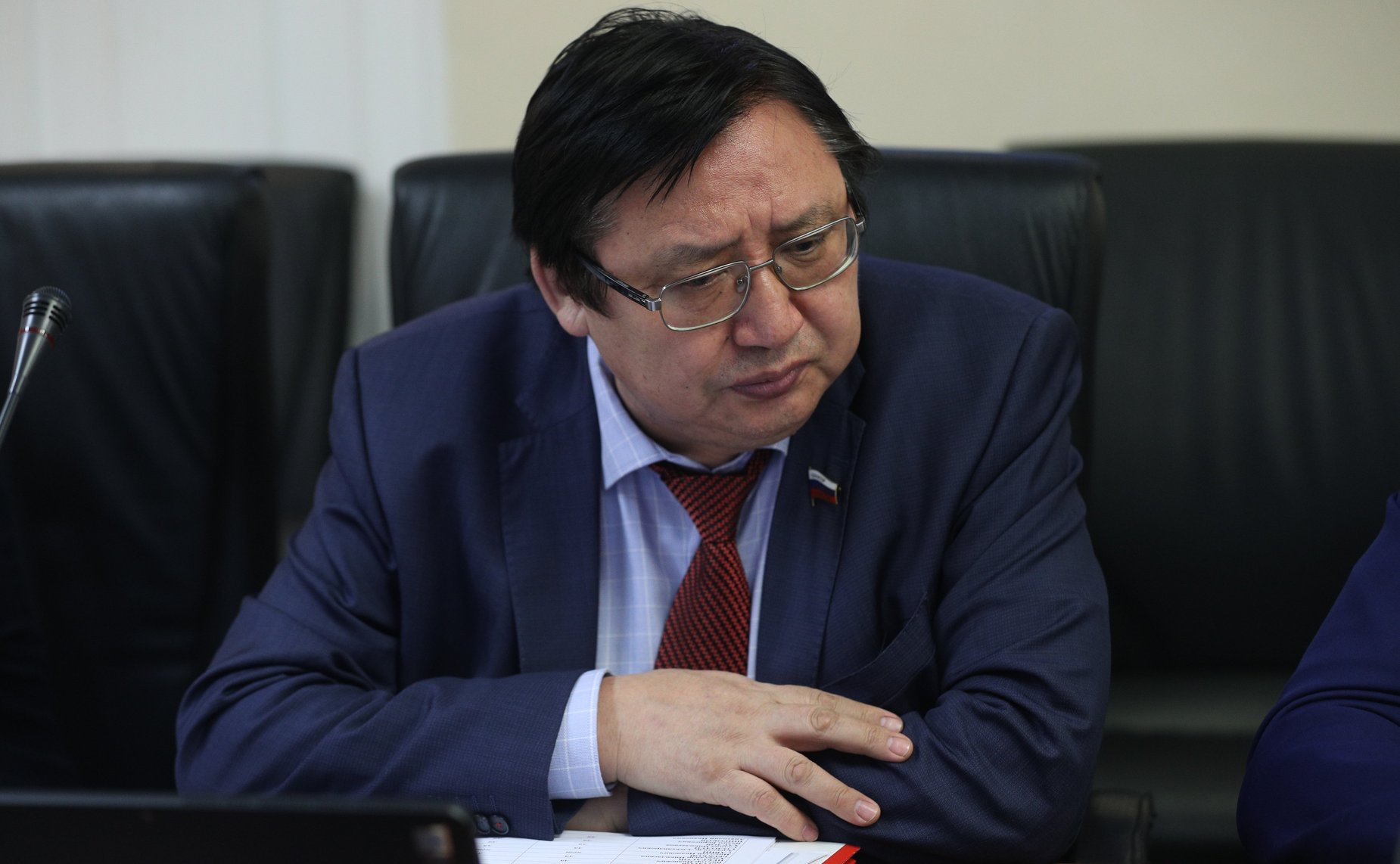 Александр Акимов