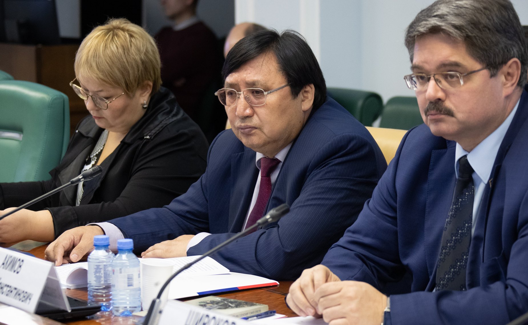 «Круглый стол» на тему «Вопросы развития традиционной культуры коренного населения Сахалина и островов Курильской гряды в контексте обеспечения национальных интересов РФ»