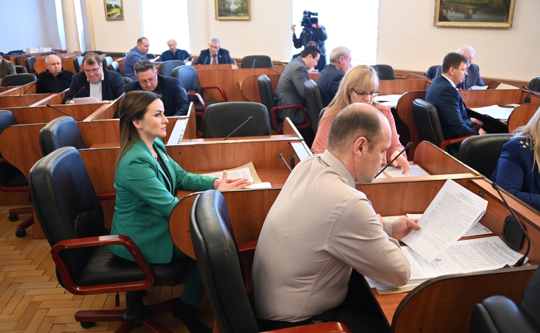 Ирина Кожанова приняла участие в 69-е заседании комитета Смоленской областной Думы по законности и правопорядку