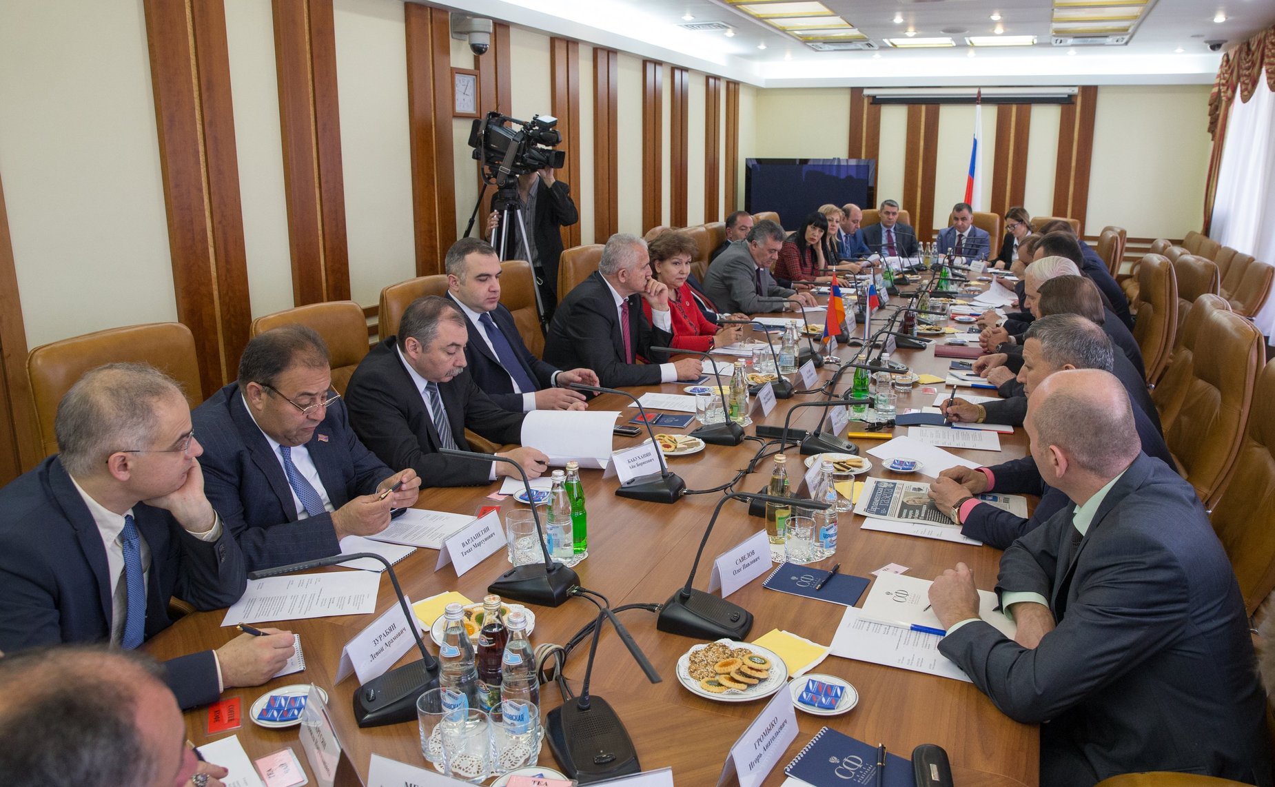 Встреча первого заместителя Председателя СФ Н. Федорова с заместителем Председателя Национального собрания Армении Э. Нагдалян