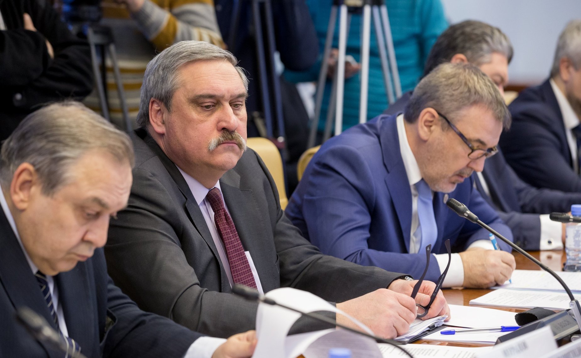 «Круглый стол» Временной комиссии по защите государственного суверенитета и предотвращению вмешательства во внутренние дела РФ