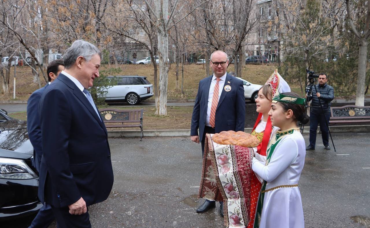 Делегация РФ во главе с заместителем Председателя СФ Юрием Воробьевым посетила с рабочим визитом Республику Армения