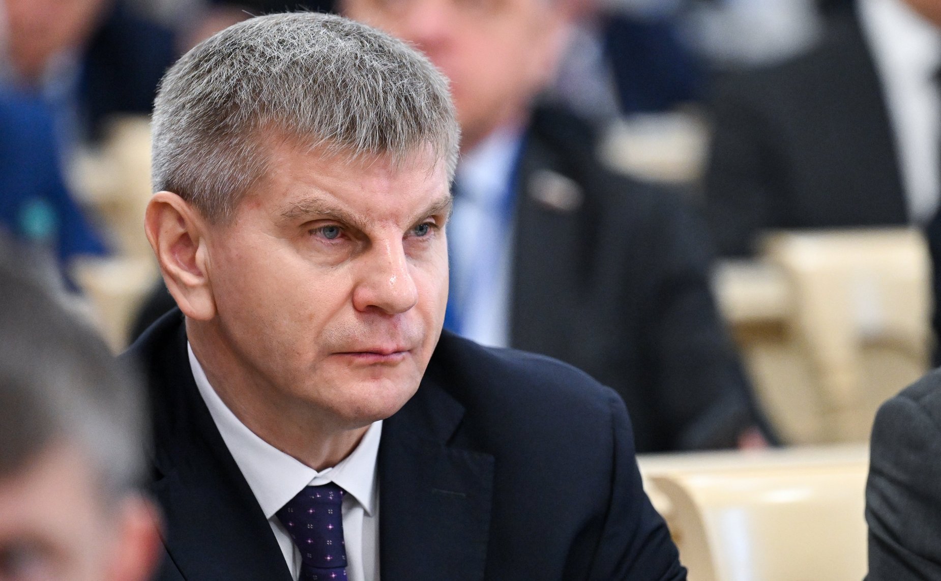 Геннадий Голов