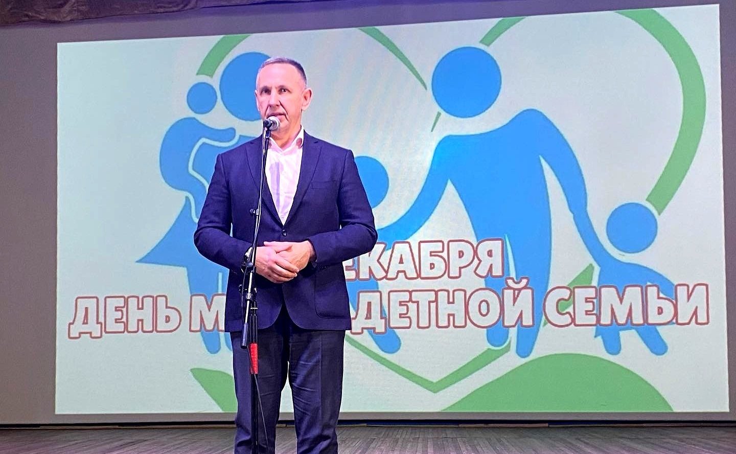 Олег Алексеев