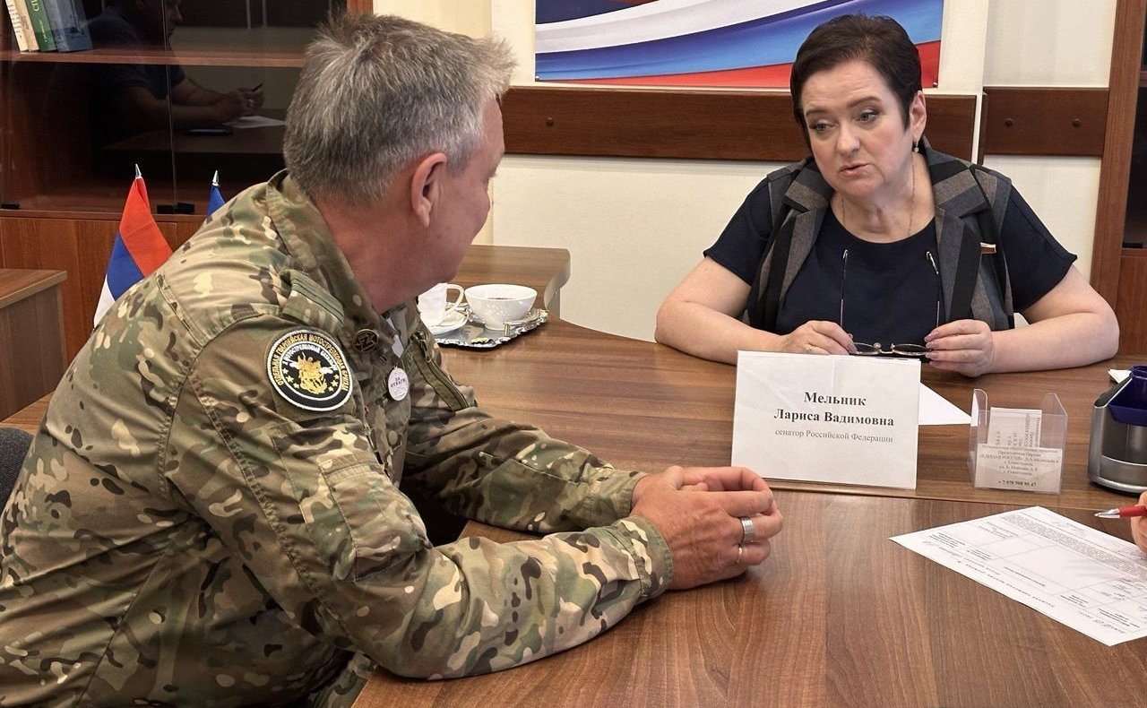 Лариса Мельник провела очередной приём граждан региона