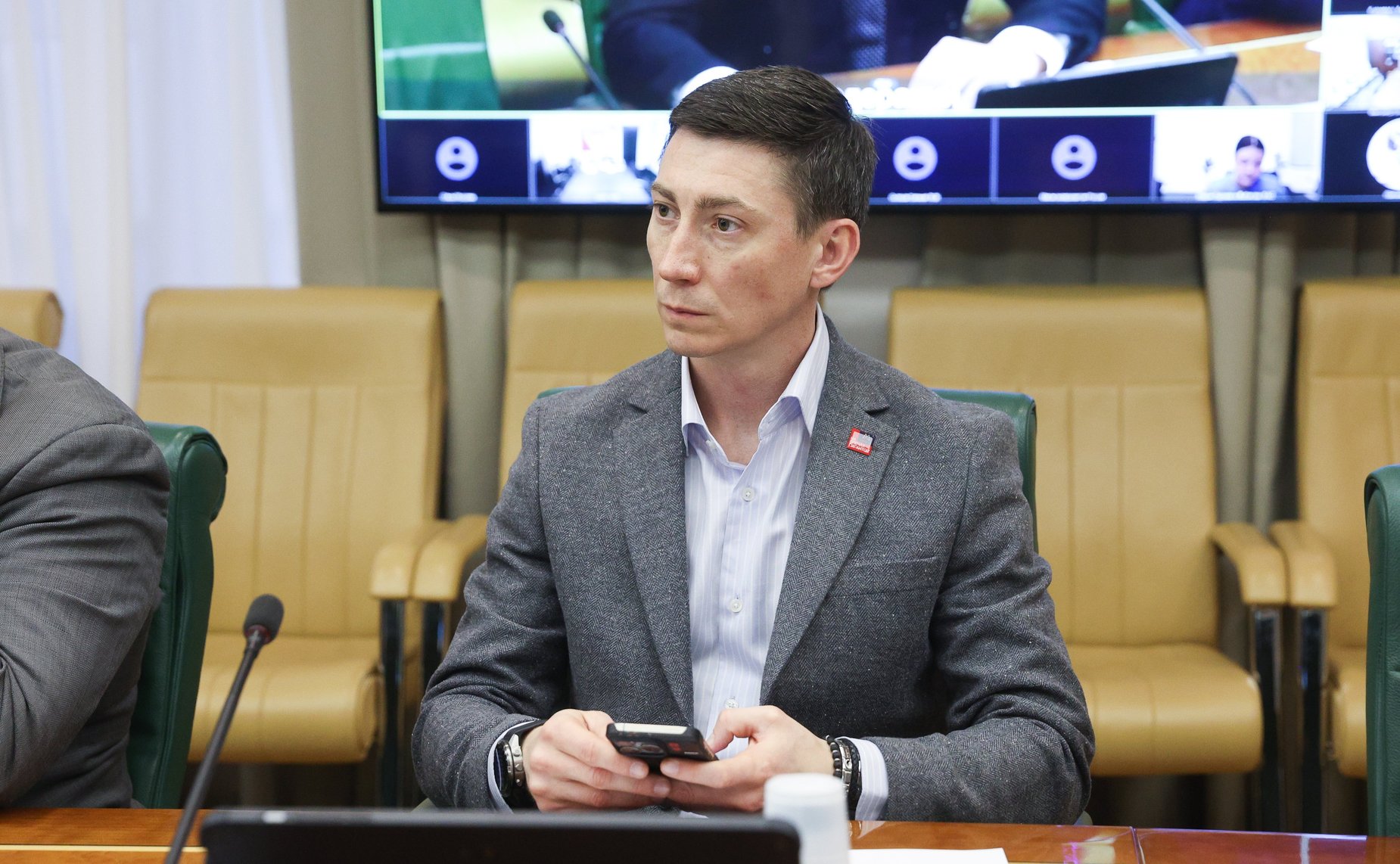 Совещание Комитета Совета Федерации по экономической политике «О государственных мерах поддержки станкоинструментальной промышленности и реализации национального проекта «Средства производства и автоматизации»»