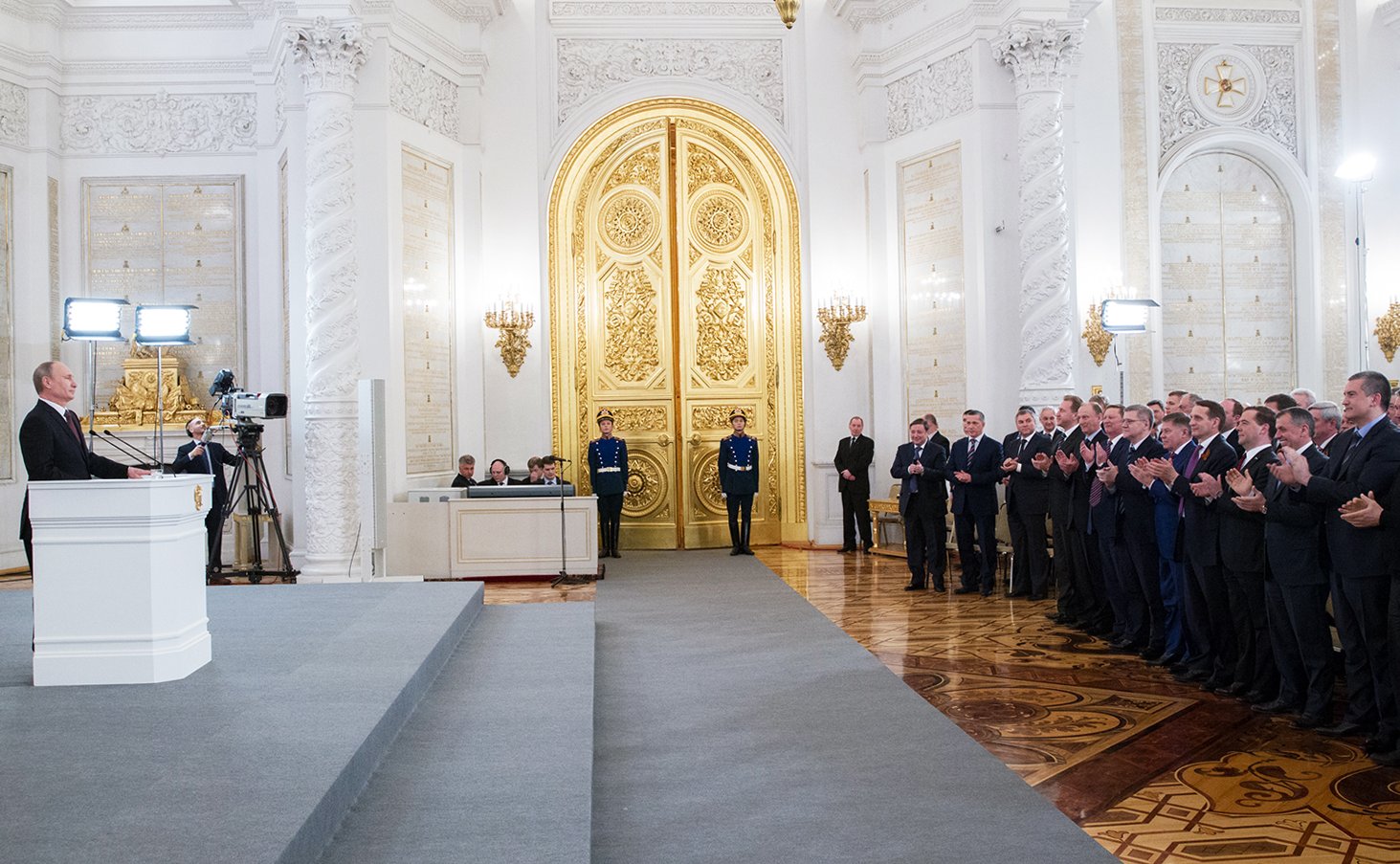 Обращение Президента РФ В. Путина по статусу Крыма и Севастополя